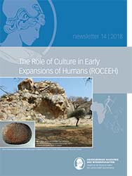 Newsletter ROCEEH 14-2018, blaues Newslettercover mit der Athene im Profil als Header, darunter der Titel der Ausgabe sowie ein Bild von einem aus einer Grassteppe herausragenden Felsen.