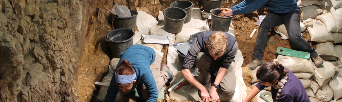 Ausgrabung im Hohle Fels