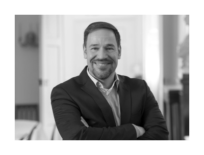 Dr. Herbert von Bose