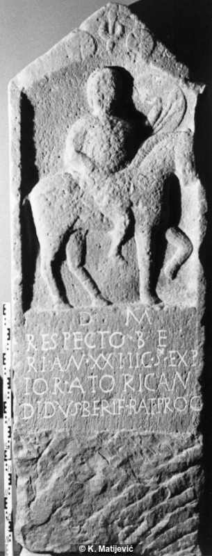 Grabstele aus Heidelberg (http://edh-www.adw.uni-heidelberg.de/edh/inschrift/HD031872)