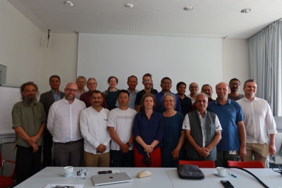 Gruppenfoto der Teilnehmer des Round-Table-Gesprächs