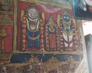 Puri Jagannātha with his siblings painted on the wall at the Varadarāja Perumāḷ temple in Kanchipuram
