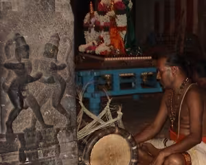 Bheritāḍana at the Kāmākṣī temple