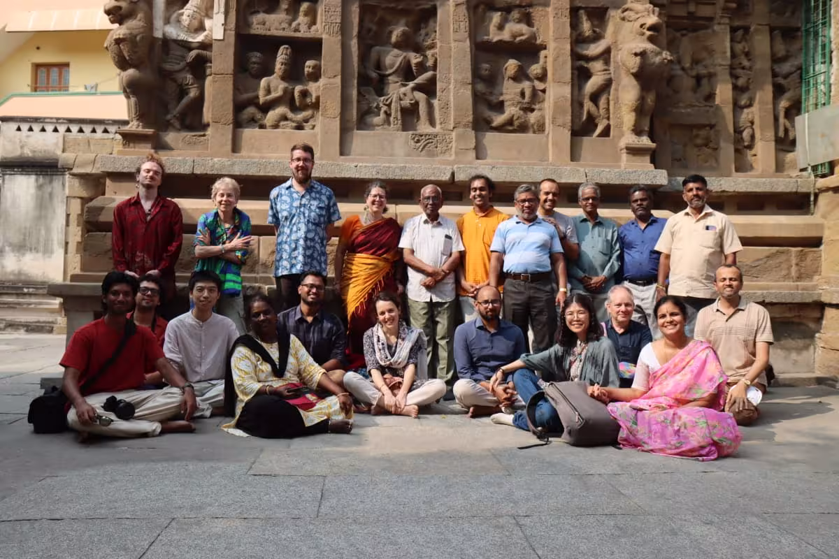 Gruppenfoto von Teilnehmenden der Exkursion nach Kanchipuram