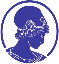 Profil der Antiken Göttin Athene in dunkelblau, umrahmt von einem Kreis, mit gesenktem Blick, lockigem Haar, das unter einem Helm zusammengehalten wird.