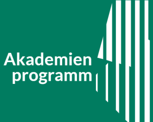 Logo der Akademienunion auf grünem Hintergrund. Die Schrift ist weiß.