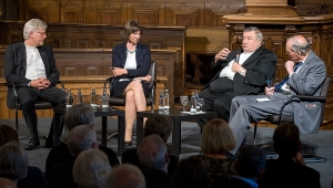 Podiumsdiskussion zur "Religion in der modernen Gesellschaft"