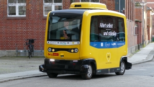 Das Foto zeigt ein autonomes Fahrzeug